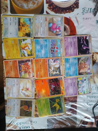 Cartas Pokémon Variadas