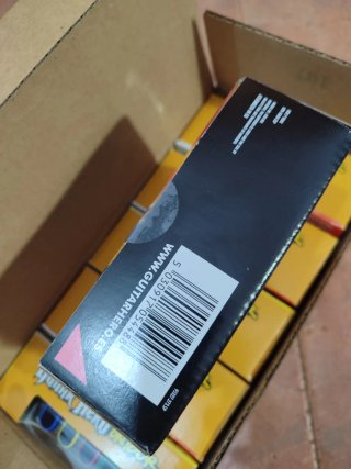 Caja distribucion Bundle Guitar Hero On Tour