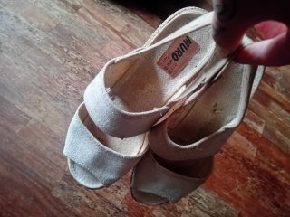 Sandalias Beige