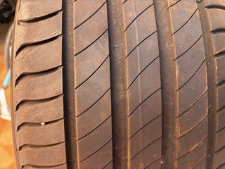 Neumático Michelin 245/45 R18 100W