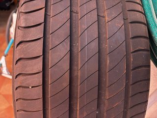 Neumático Michelin 245/45 R18 100W