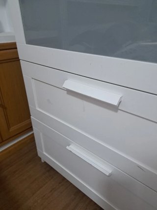 Comoda o cassettiera in legno