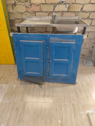 Ventanas antiguas con postigo