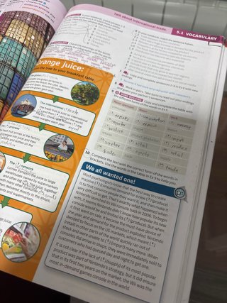 Life Vision Intermediate+ Students Book (Spain)