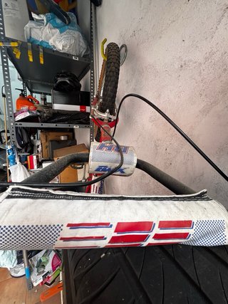 Bicicleta BMX Roja