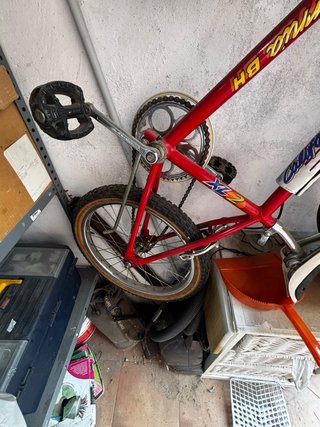 Bicicleta BMX Roja
