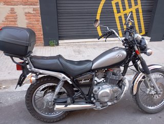 Yamaha SR 250 Especial guardabarros delantero