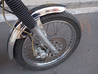 Yamaha SR 250 Especial guardabarros delantero