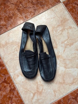 Zapatos de piel azul marino mujer