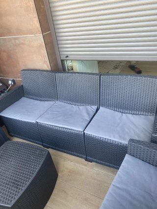 Conjunto Balcón: Mesa y 2 Sillones