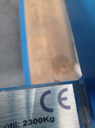 Caballete carpintería aluminio /cristaleria.