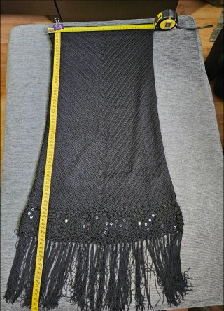 Falda crochet negra con flecos