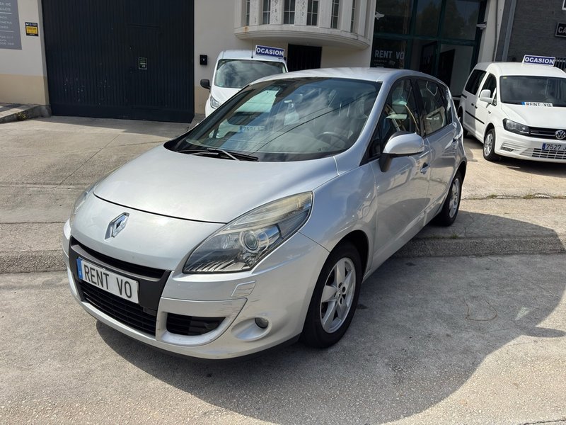 Renault Scenic 2012 - foto 1
