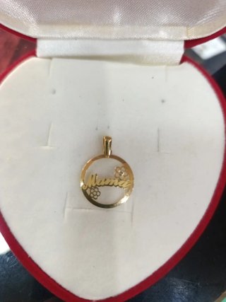 Colgante Mamá Oro 18k