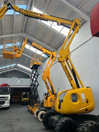 PLATAFORMA ELEVADORA HAULOTTE HA 16 SPX