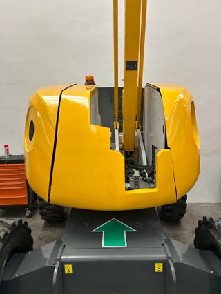 PLATAFORMA ELEVADORA HAULOTTE HA 16 SPX