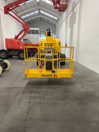 PLATAFORMA ELEVADORA HAULOTTE HA 16 SPX