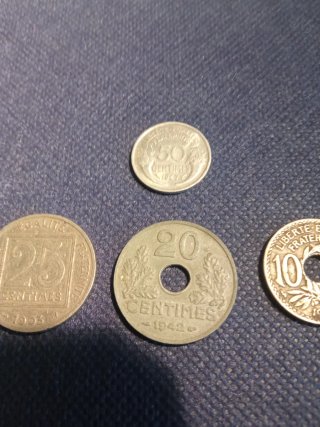 Lote 4 monedas antiguas coleccionismo