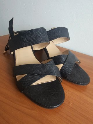 Sandalias negras tacón ancho talla 40