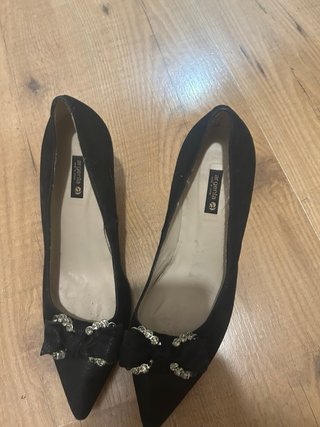 Zapatos de tacón negros talla 39