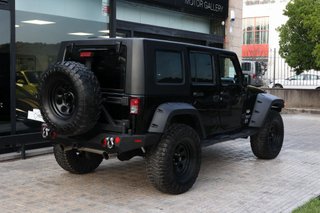 Jeep Wrangler SAHARA