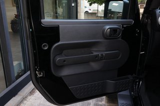 Jeep Wrangler SAHARA