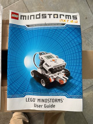 LEGO Mindstorms NXT 2.0 Robot Kit