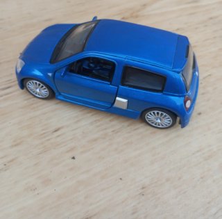 Maqueta Renault Clio V6 Azul