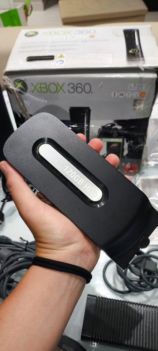 Xbox 360 Elite 120GB + Kinect