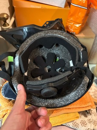 Casco Wayout Negro Regulable