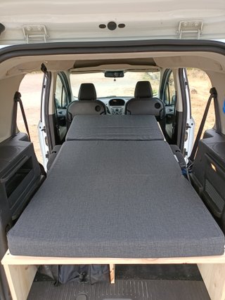 Ford Tourneo Courier CAMPERIZADA