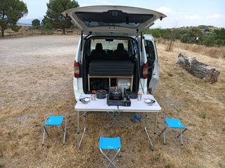 Ford Tourneo Courier CAMPERIZADA