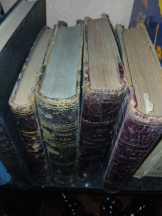 Lote de libros antiguos