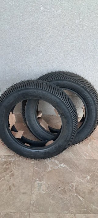 Neumáticos de agua nuevos llanta 12