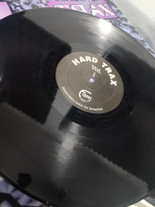 Hard Trax - Foot Up