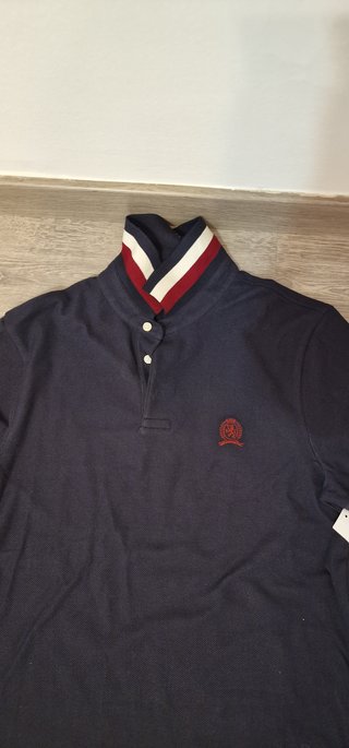 POLO TOMMY HILFIGER CON ETIQUETA