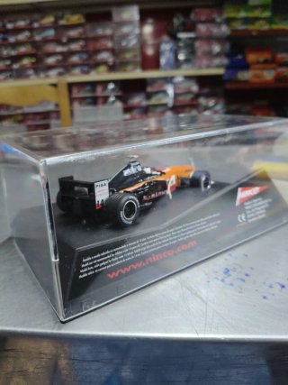 Ninco Scalextric Arrows A20 Pedro de la Rosa