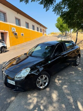 ¡105 mil km! Alfa Romeo Giulietta