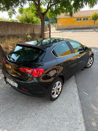 ¡105 mil km! Alfa Romeo Giulietta