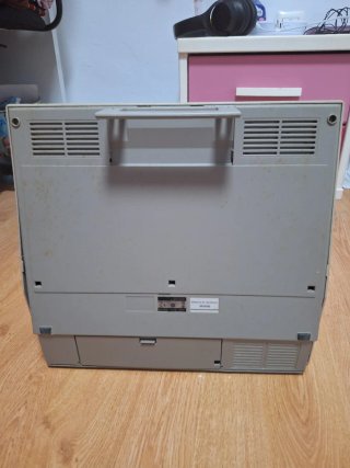 Máquina de escribir eléctrica Olivetti ET P