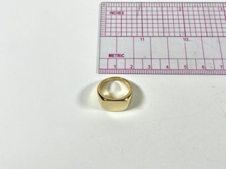 Anillo Sello Ancho Tous Plata Bañada en Oro T.10