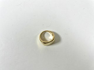 Anillo Sello Ancho Tous Plata Bañada en Oro T.10