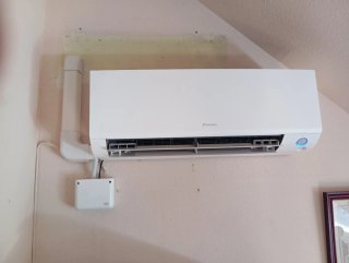 Instalación y carga de gas A/A