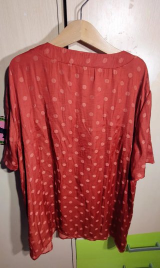 Blusa Sfera Lunares Talla L