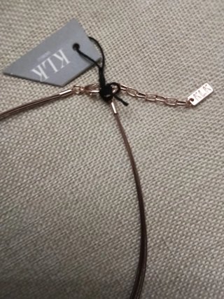 Collana KLK con ciondolo blu e oro