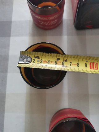 Bottiglia e 6 bicchieri da vino antichi