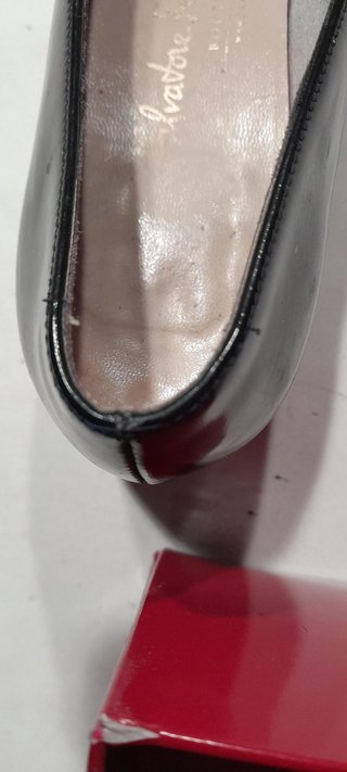 Scarpe Ballerine Salvatore Ferragamo Nere