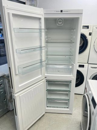 Nevera marca Miele con garantía trasporte