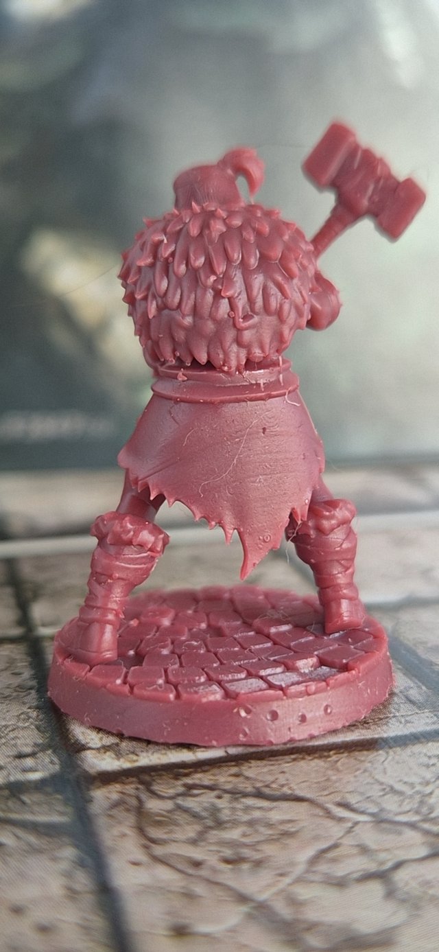 Miniatura Berserker Femenino Heroquest
