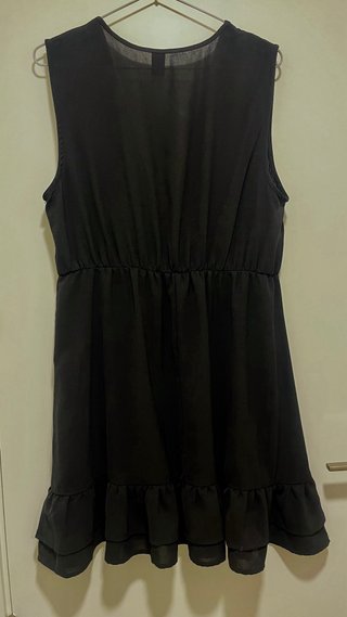 Vestido negro SHEIN sin mangas